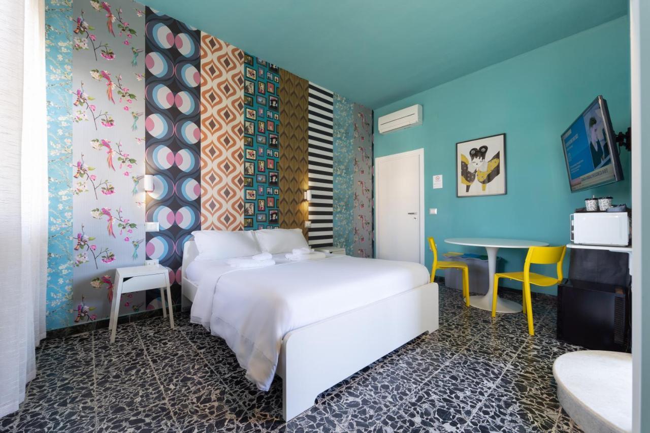 Boutique Rooms Carbonazzi 17 Cagliari Buitenkant foto