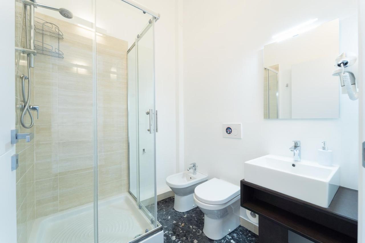 Boutique Rooms Carbonazzi 17 Cagliari Buitenkant foto