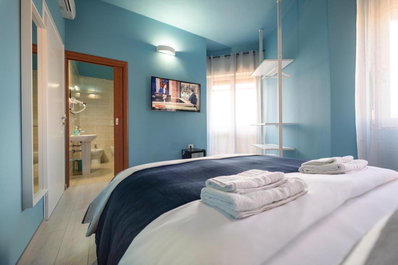Boutique Rooms Carbonazzi 17 Cagliari Buitenkant foto